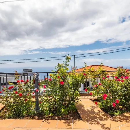 Linda Paisagem Tatil Evi Calheta (Madeira)