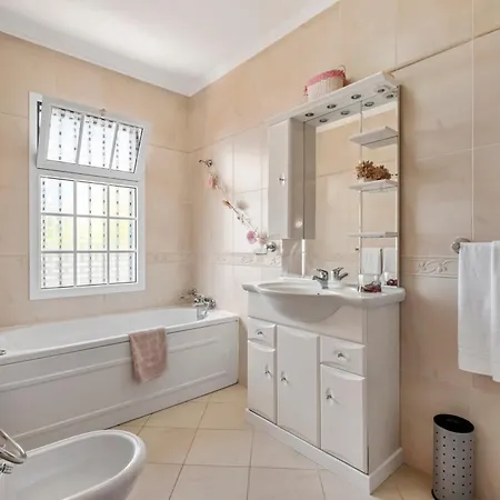 Linda Paisagem Tatil Evi *