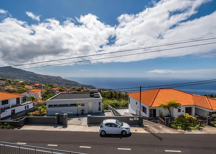 Linda Paisagem Ferienhaus Calheta (Madeira)