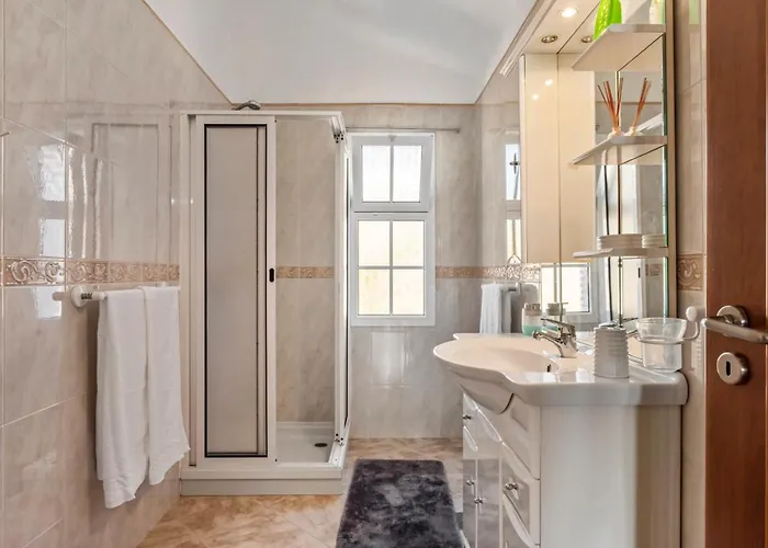 Linda Paisagem Prázdninový dům Calheta (Madeira)